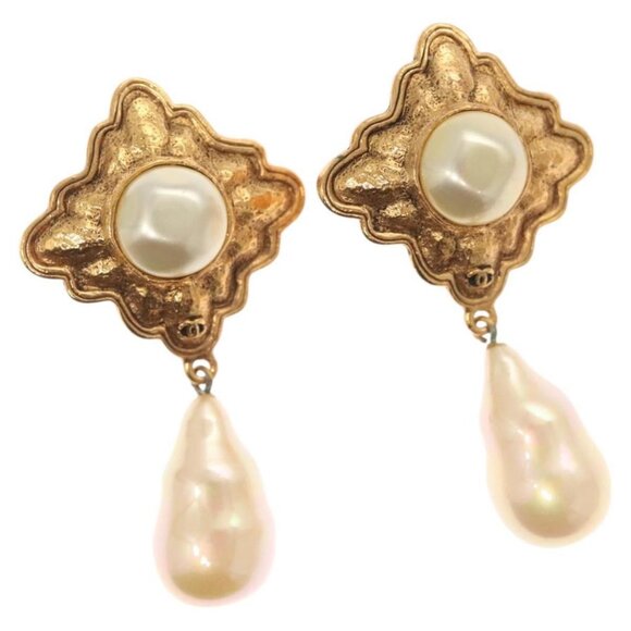CHANEL Pearl Earring metal Gold CC Auth - Picture 1 of 14
